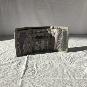 Military green camo wallet